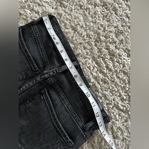 GREAT CONDITION - Citizens Rocket Crop High Rise Skinny SZ 23